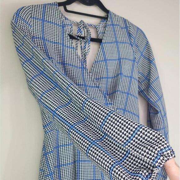 Trixxi Long Sleeve Houndstooth Romper  Size S - Picture 3 of 8